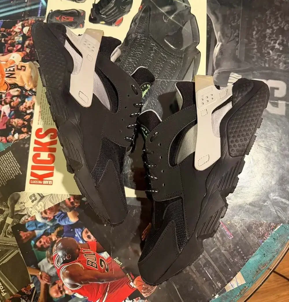 Nike Air Huarache F22 Black Neon DR0141-001 Size 11.5